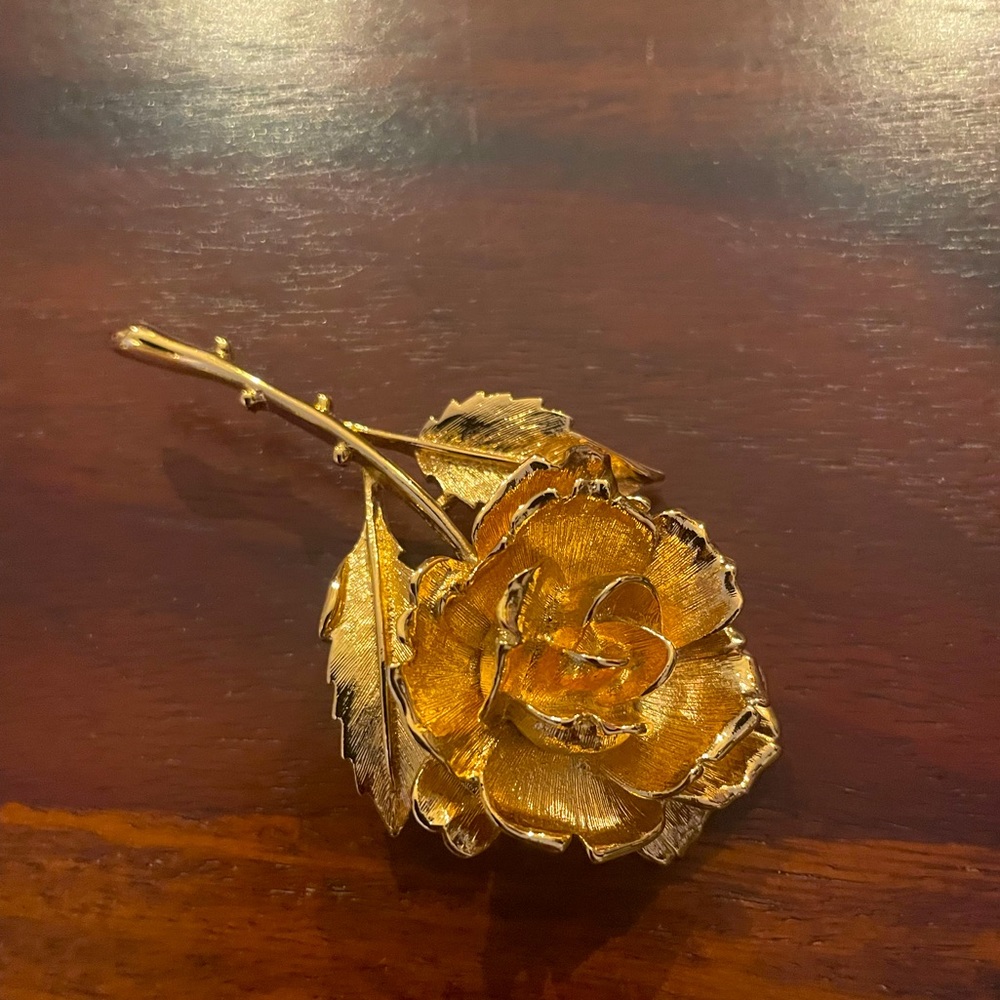 2.75” Vintage Signed Monet Rose Flower Gold Pin Brooch